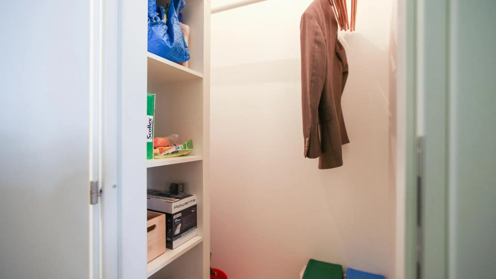 Apartment Hozyhome Isola District Milan