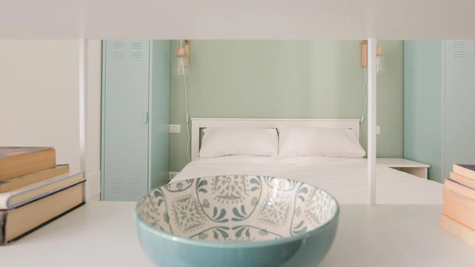 Apartment Hozyhome Isola District Milan Italy